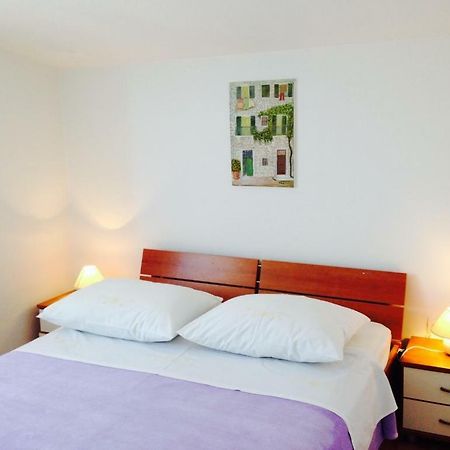 Apartmani Niko Podgora Eksteriør billede